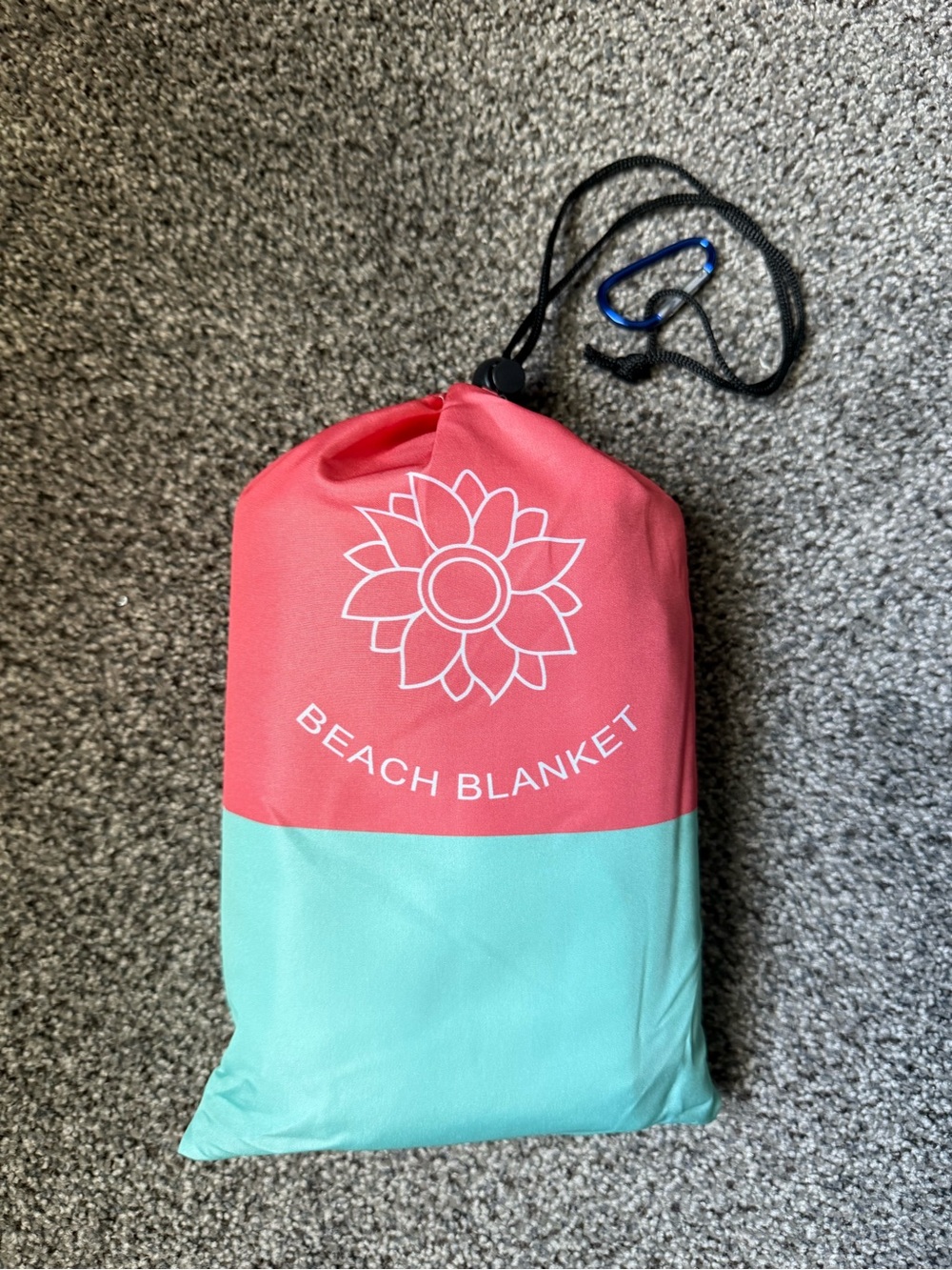 Extra Large Sandproof Beach Blanket - Picture 7 of 8
